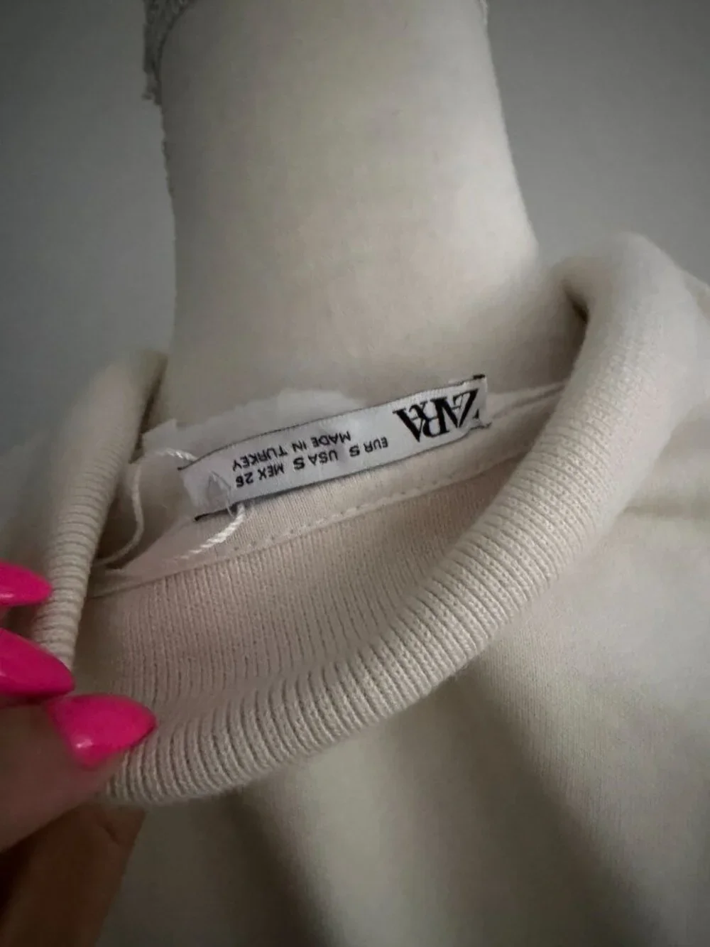 ZARA Cream Calabasas Retro Sweatshirt Size Small NEW NWOT